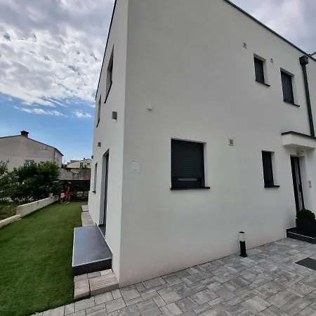 House Gavran Dom wakacyjny *