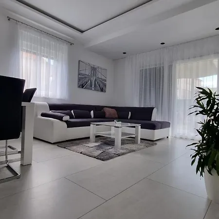 Hébergement de vacances House Gavran Vodice
