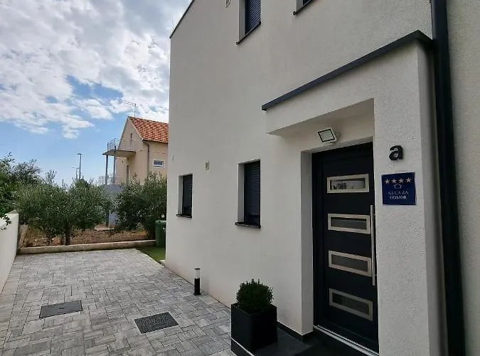 Vakantiehuis House Gavran Vodice